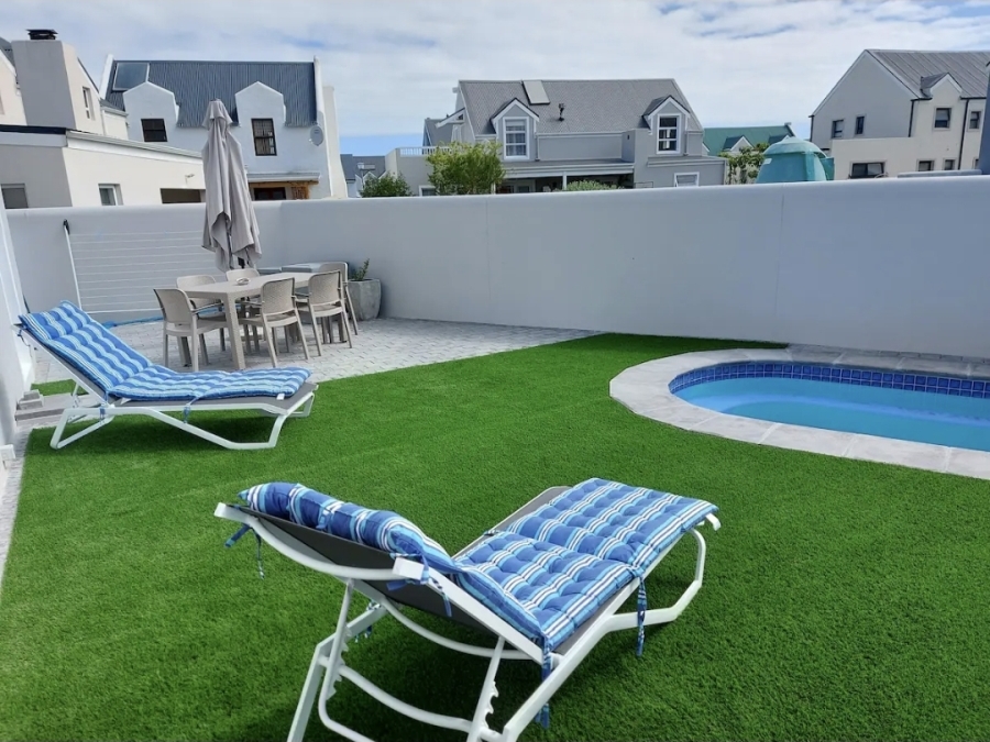 To Let 2 Bedroom Property for Rent in Westcliff Western Cape